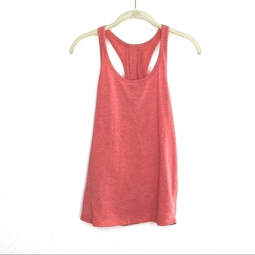 Lululemon peach pink pin tuck pleated tank